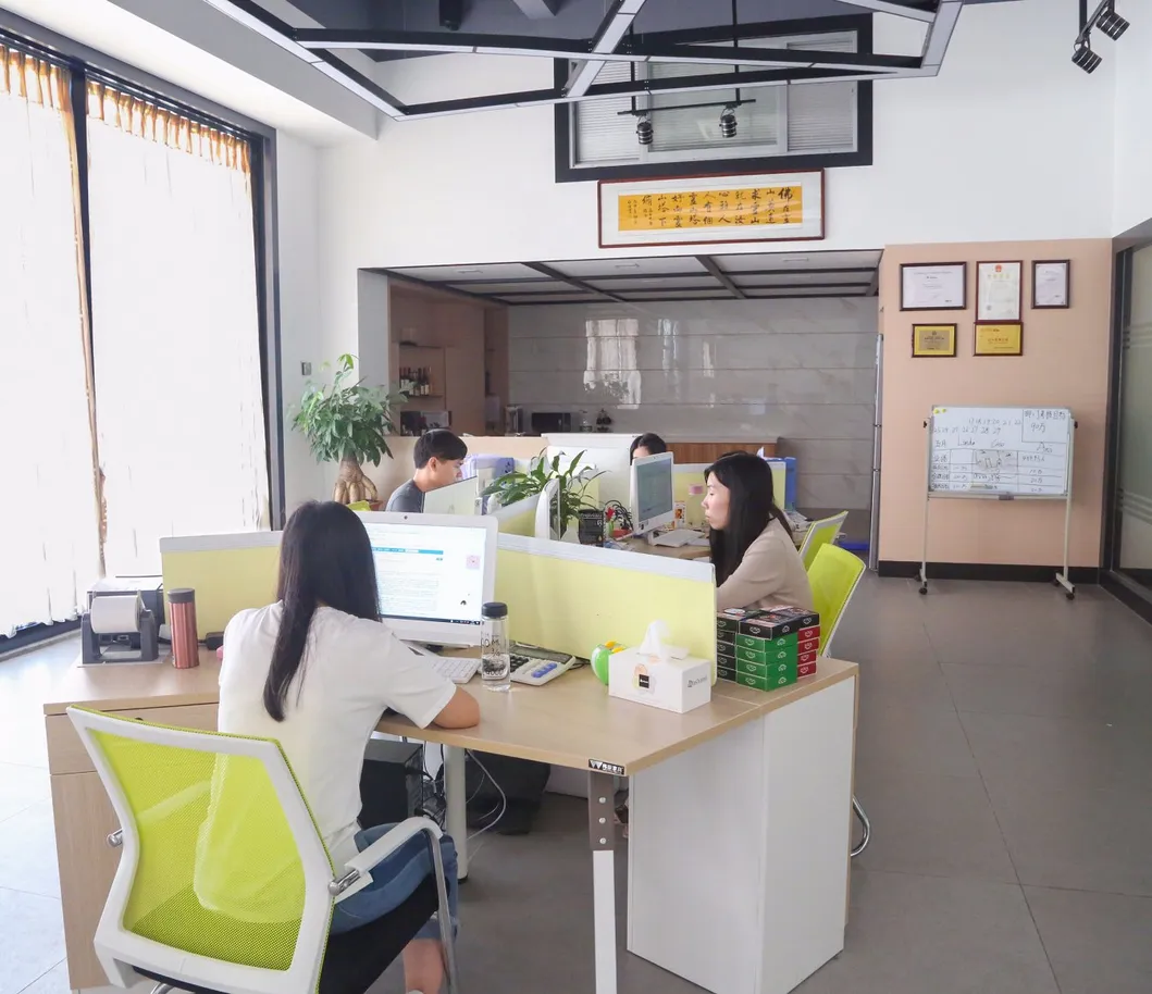 Hot Selling Spray Perfume Smart Collection Fragrance China Branded Perfume