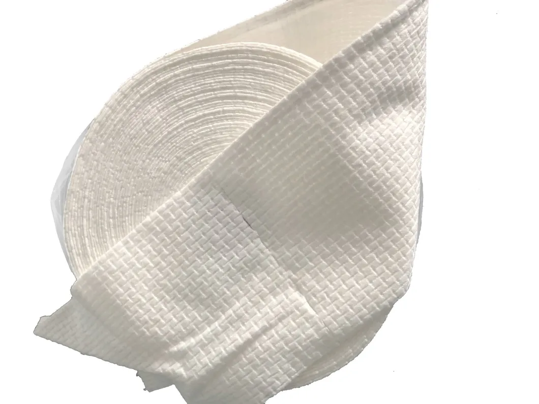 Soft Skin Friendly Makeup Cleaning Wipes for Baby and Female